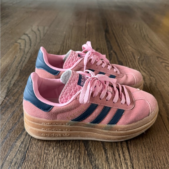adidas gazelle silver green womens Adidas Womens Gazelle Indoor Shoes  Extra Butter